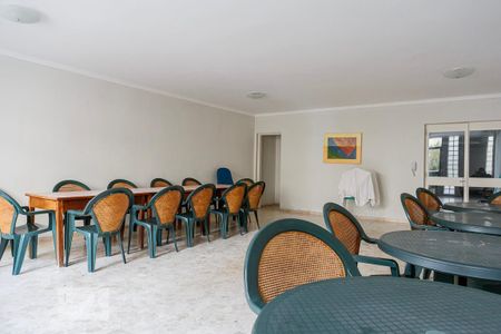 Apartamento para alugar com 120m², 3 quartos e 1 vaga Apartamento para alugar com 120m², 3 quartos e 1 vagaSalão de Festas