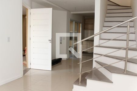 Sala de casa de condomínio à venda com 3 quartos, 120m² em Ipanema, Porto Alegre