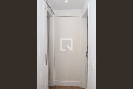 Apartamento à venda com 220m², 4 quartos e 4 vagasSuíte 2