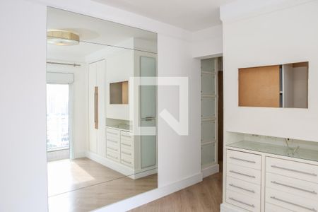Apartamento à venda com 220m², 4 quartos e 4 vagasSuíte 1