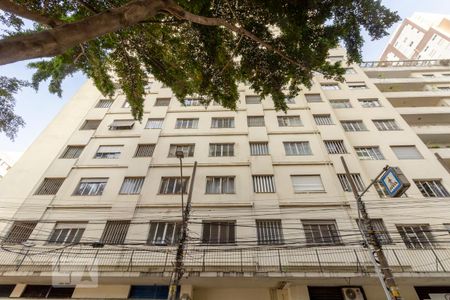 Studio para alugar com 56m², 1 quarto e sem vaga Studio para alugar com 56m², 1 quarto e sem vagaFachada