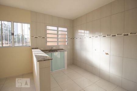 Casa para alugar com 40m², 1 quarto e sem vaga Casa para alugar com 40m², 1 quarto e sem vagaCozinha