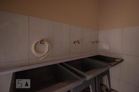 Casa para alugar com 40m², 1 quarto e sem vaga Casa para alugar com 40m², 1 quarto e sem vagaÁrea de Serviço