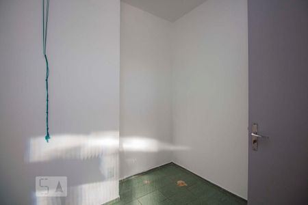 Apartamento à venda com 77m², 2 quartos e 1 vaga Apartamento à venda com 77m², 2 quartos e 1 vagaQuarto de Serviço