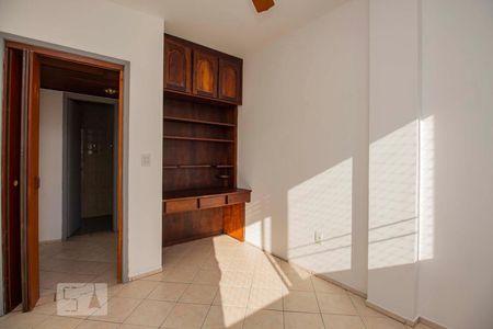 Quarto 1 de apartamento à venda com 2 quartos, 77m² em Higienópolis, Porto Alegre