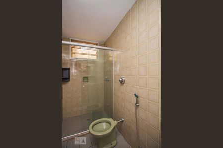 Apartamento à venda com 77m², 2 quartos e 1 vaga Apartamento à venda com 77m², 2 quartos e 1 vagaBanheiro