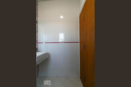 Casa à venda com 340m², 3 quartos e 8 vagasBanheiro da Suíte 3