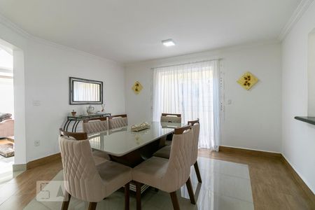 Casa à venda com 340m², 3 quartos e 8 vagasCopa