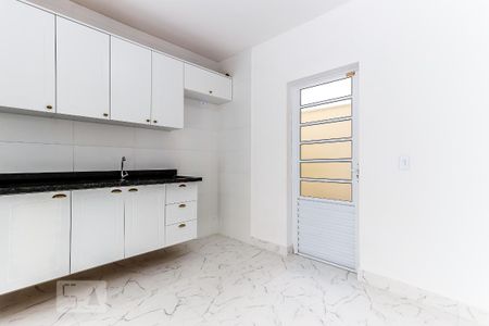 Casa de condomínio para alugar com 58m², 2 quartos e 1 vagaCozinha