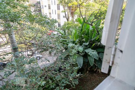 Casa à venda com 475m², 4 quartos e 5 vagas Casa à venda com 475m², 4 quartos e 5 vagasVista suíte 1