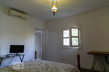 Casa à venda com 475m², 4 quartos e 5 vagas Casa à venda com 475m², 4 quartos e 5 vagasSuíte 1