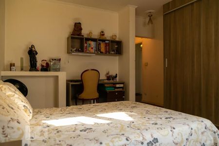 Casa à venda com 475m², 4 quartos e 5 vagas Casa à venda com 475m², 4 quartos e 5 vagasSuíte 2