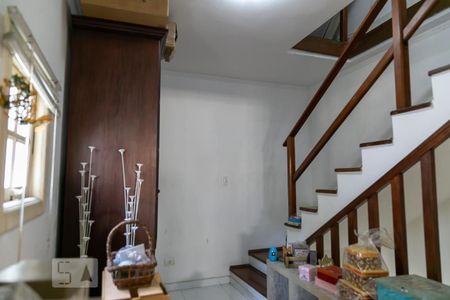 Casa à venda com 475m², 4 quartos e 5 vagas Casa à venda com 475m², 4 quartos e 5 vagasCasa anexa - Cozinha/Ateliê