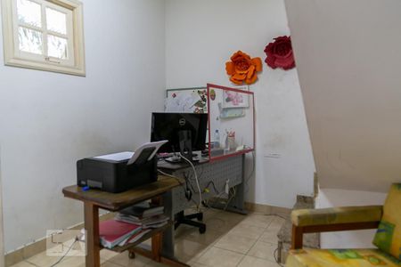 Casa à venda com 475m², 4 quartos e 5 vagas Casa à venda com 475m², 4 quartos e 5 vagasCasa anexa - Escritório