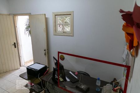 Casa à venda com 475m², 4 quartos e 5 vagas Casa à venda com 475m², 4 quartos e 5 vagasCasa anexa - Escritório