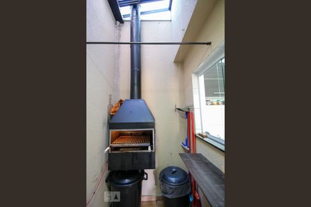 Casa de condomínio à venda com 90m², 2 quartos e 2 vagasChurrasqueira