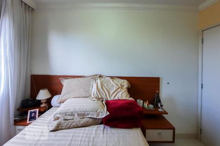 Apartamento à venda com 60m², 2 quartos e 1 vaga Apartamento à venda com 60m², 2 quartos e 1 vagaQuarto 1