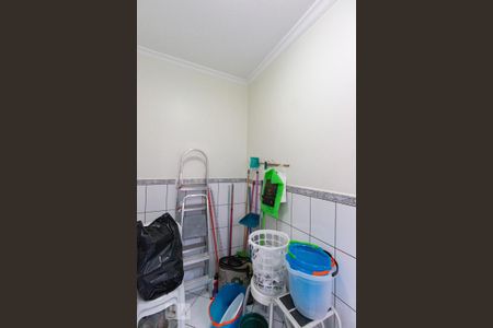 Casa à venda com 210m², 3 quartos e 2 vagasQuarto de serviço