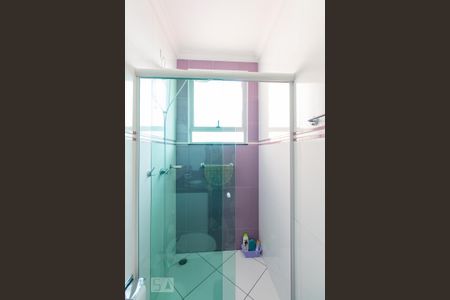 Casa à venda com 210m², 3 quartos e 2 vagasBanheiro 1