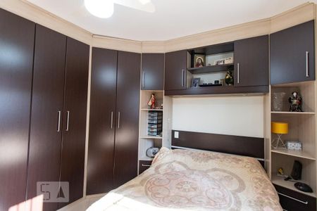 Casa à venda com 210m², 3 quartos e 2 vagas Casa à venda com 210m², 3 quartos e 2 vagasSuite