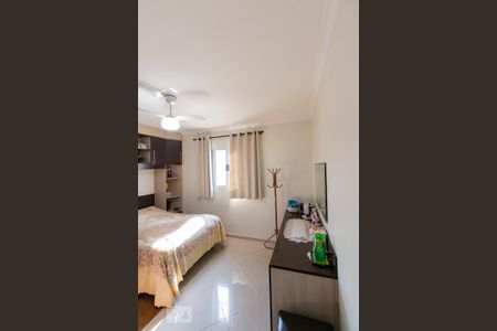 Casa à venda com 210m², 3 quartos e 2 vagasSuite