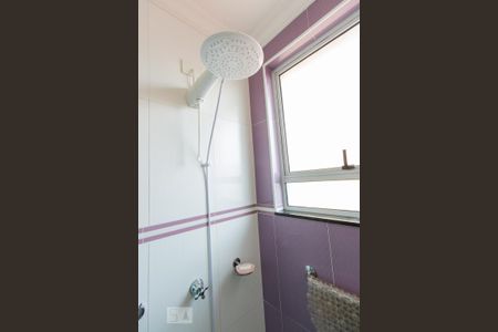 Casa à venda com 210m², 3 quartos e 2 vagasBanheiro 1