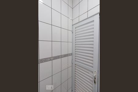 Casa à venda com 210m², 3 quartos e 2 vagasBanheiro churrasqueira