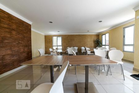 Apartamento para alugar com 50m², 2 quartos e 1 vagaÁrea comum - Salão de festas