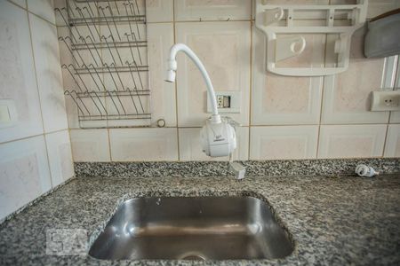 Apartamento à venda com 55m², 2 quartos e 1 vagaCozinha - Torneira