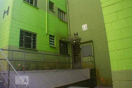 Apartamento à venda com 45m², 2 quartos e sem vaga Apartamento à venda com 45m², 2 quartos e sem vagaFachada do bloco