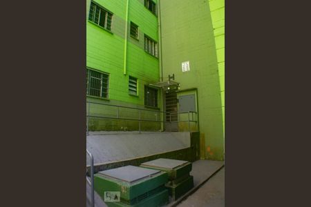 Apartamento à venda com 45m², 2 quartos e sem vaga Apartamento à venda com 45m², 2 quartos e sem vagaFachada do bloco