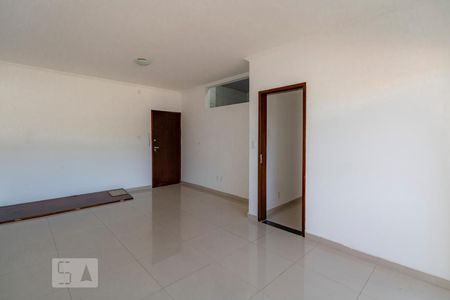 quarto 1 de apartamento para alugar com 2 quartos, 70m² em Nova Cachoeirinha, Belo Horizonte
