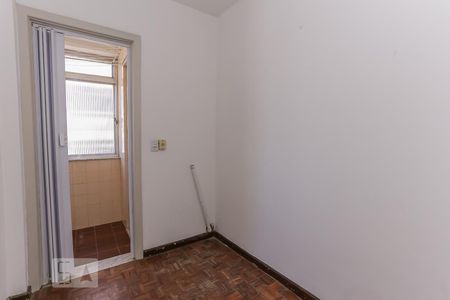Apartamento à venda com 117m², 3 quartos e 1 vaga Apartamento à venda com 117m², 3 quartos e 1 vagaQuarto de Serviço