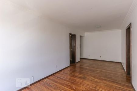 Apartamento à venda com 117m², 3 quartos e 1 vaga Apartamento à venda com 117m², 3 quartos e 1 vagaSala