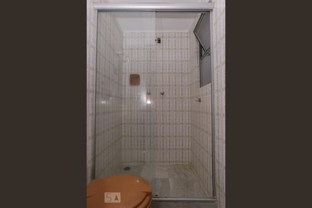 Apartamento à venda com 117m², 3 quartos e 1 vaga Apartamento à venda com 117m², 3 quartos e 1 vagaBanheiro 2