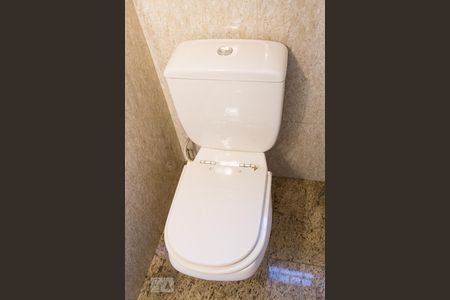 Casa à venda com 315m², 4 quartos e 5 vagasLavabo