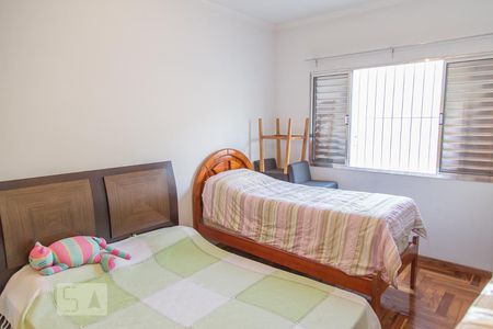 Casa à venda com 315m², 4 quartos e 5 vagasQuarto 2