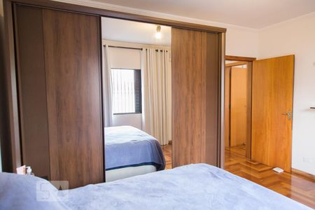 Casa à venda com 315m², 4 quartos e 5 vagasQuarto 3