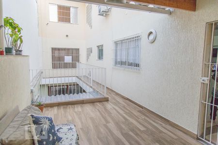 Casa à venda com 315m², 4 quartos e 5 vagasChurrasqueira