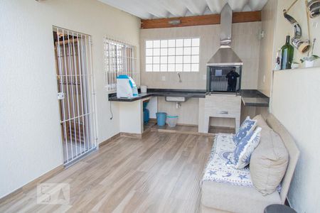 Casa à venda com 315m², 4 quartos e 5 vagasChurrasqueira