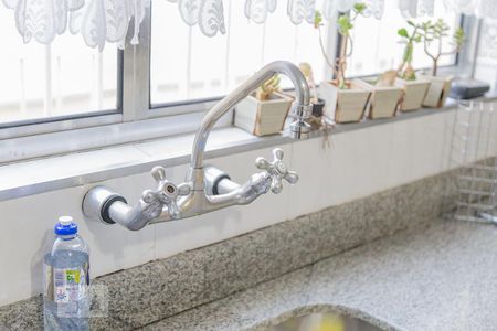 Casa à venda com 315m², 4 quartos e 5 vagasCozinha