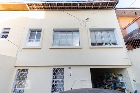 Casa à venda com 200m², 3 quartos e 3 vagasFachada