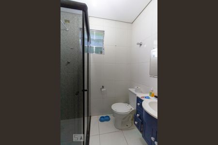 Casa à venda com 200m², 3 quartos e 3 vagasBanheiro edícula