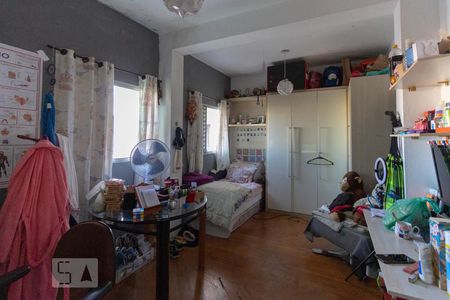 Casa à venda com 200m², 3 quartos e 3 vagasQuarto 2