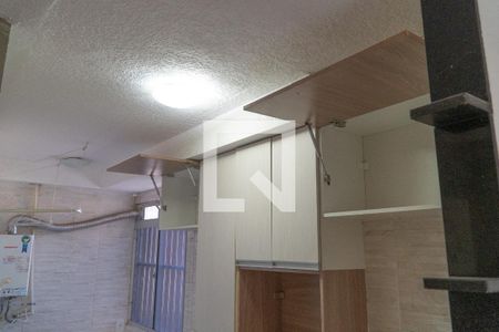 Apartamento à venda com 40m², 2 quartos e sem vaga Apartamento à venda com 40m², 2 quartos e sem vagaCozinha e Área de Serviço