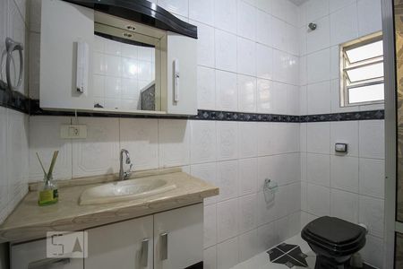 Casa para alugar com 75m², 1 quarto e 1 vagaBanheiro