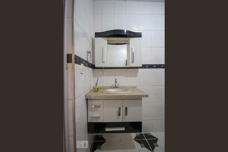 Casa para alugar com 75m², 1 quarto e 1 vagaBanheiro