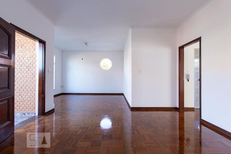 Sala de casa para alugar com 3 quartos, 170m² em Vila Trujillo, Sorocaba