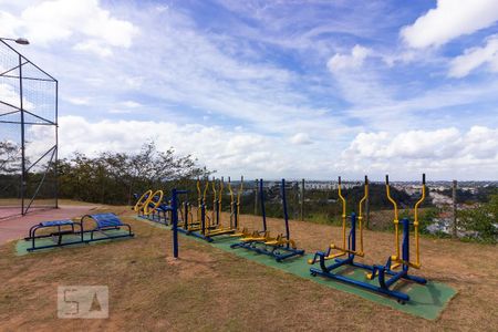 Casa de condomínio para alugar com 250m², 3 quartos e 2 vagas Casa de condomínio para alugar com 250m², 3 quartos e 2 vagasÁrea Comum - Academia