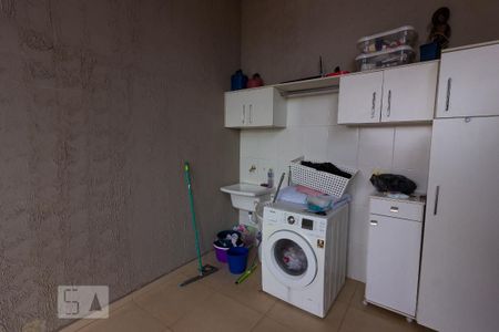 Casa de condomínio para alugar com 250m², 3 quartos e 2 vagas Casa de condomínio para alugar com 250m², 3 quartos e 2 vagasLavanderia